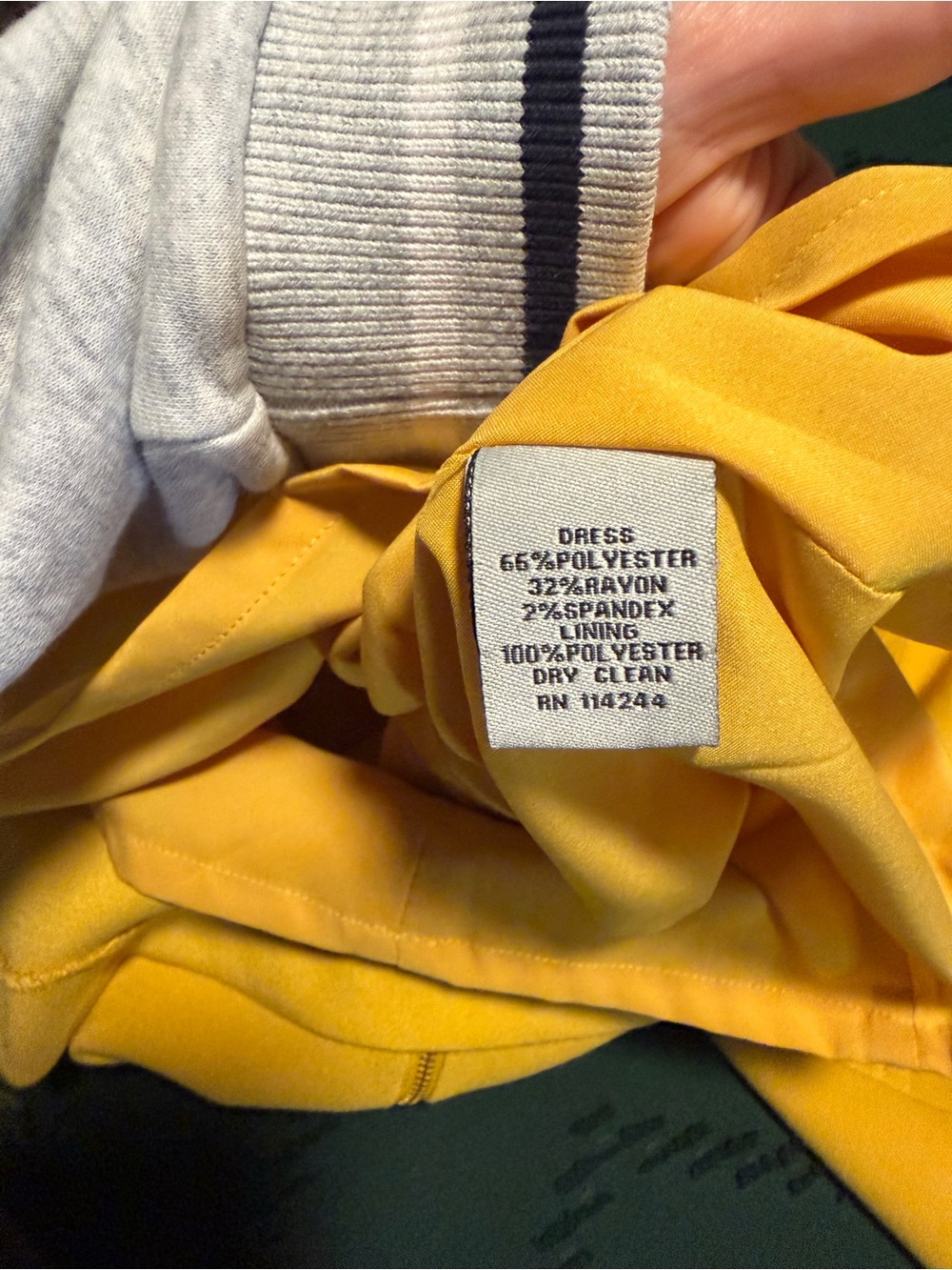 Eliza J Yellow Shift Dress Sleeveless Tailored Button Front Dress Size 8 - Picture 7 of 7